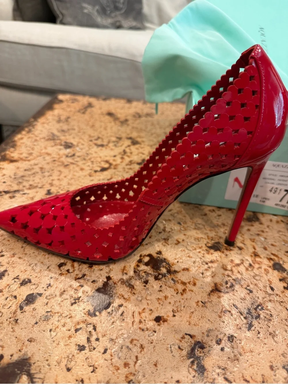 Aquazzura Amour Pump “Lipstick” Size : 8.5 Excellent condition